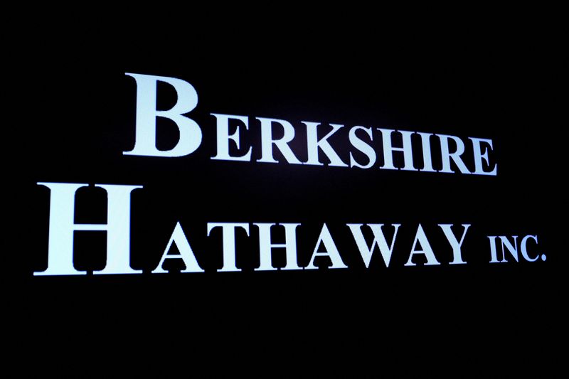 VeriSign falls after Buffett’s Berkshire sells $1.23 billion stock