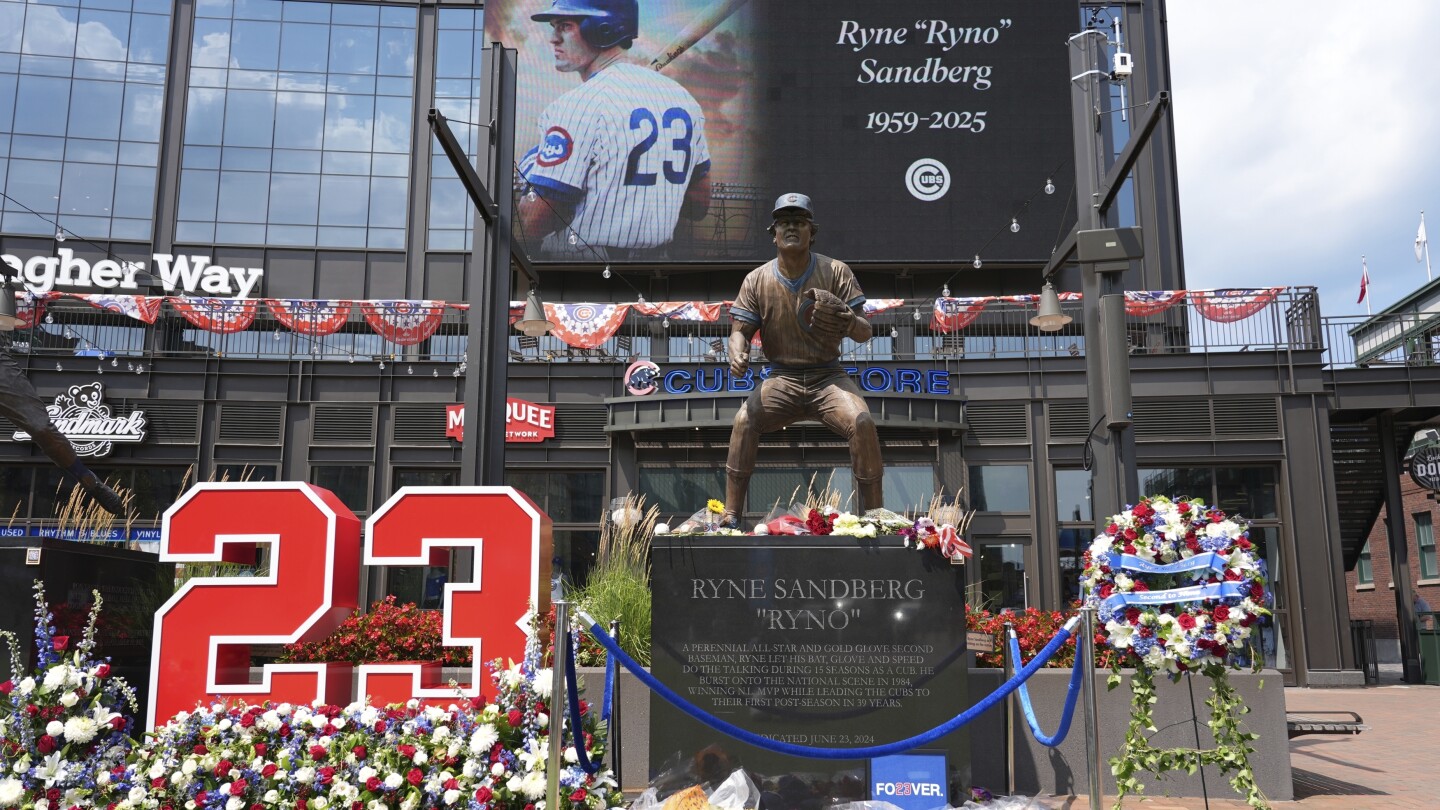 From Wrigley Field to reality TV: Remembering the icons we lost this month